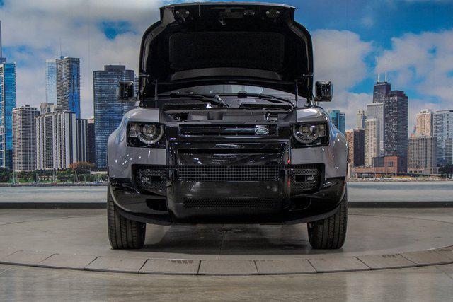Photo of 2024 Eiger Gray Metallic Land Rover Defender