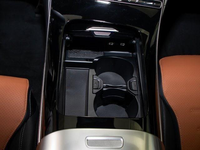 Photo of 2025 Polar White Mercedes-Benz C-Class