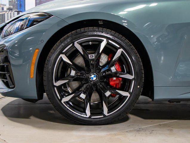 Photo of 2025 Cape York Green BMW 430
