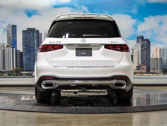 Photo of 2025 Polar White Mercedes-Benz GLS 450