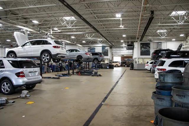 Photo of 2026 Cirrus Silver Mercedes-Benz GLE 450