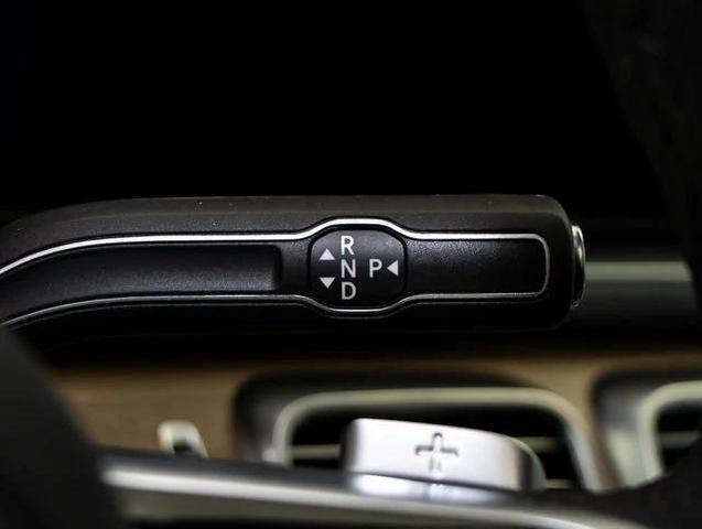 Photo of 2025 Black Mercedes-Benz GLS 450