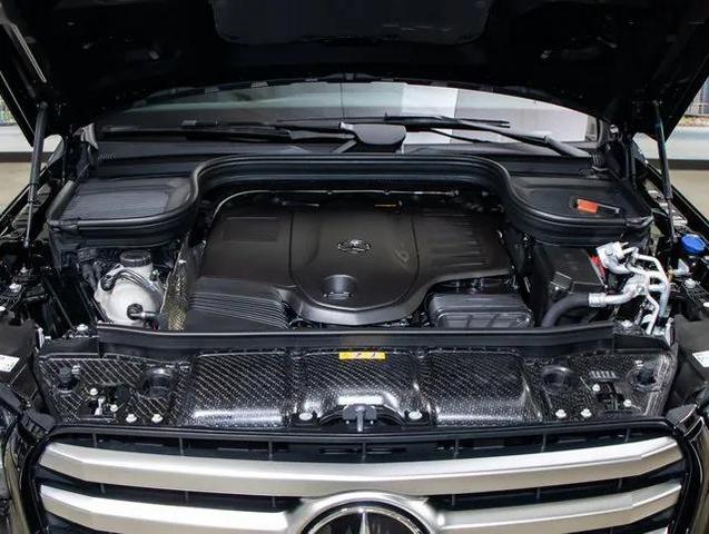 Photo of 2025 Black Mercedes-Benz GLS 450