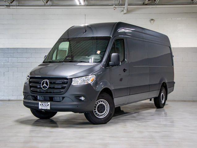 Photo of 2025 Selenite Gray Metallic Mercedes-Benz Sprinter 2500