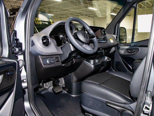 Photo of 2025 Selenite Gray Metallic Mercedes-Benz Sprinter 2500