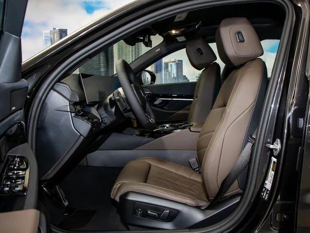 Photo of 2026 Dark Graphite BMW 530