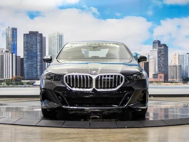 Photo of 2026 Dark Graphite BMW 530