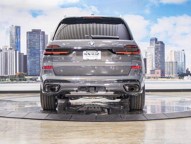 Photo of 2026 Gray Metallic BMW X7