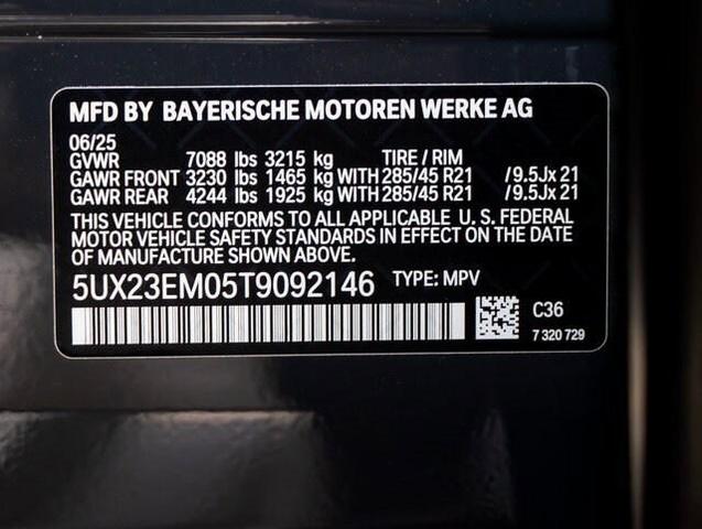 Photo of 2026 Gray Metallic BMW X7