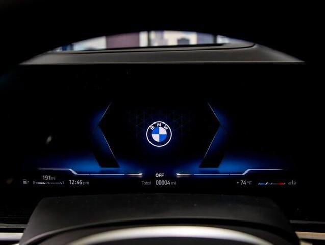 Photo of 2026 Gray Metallic BMW X7