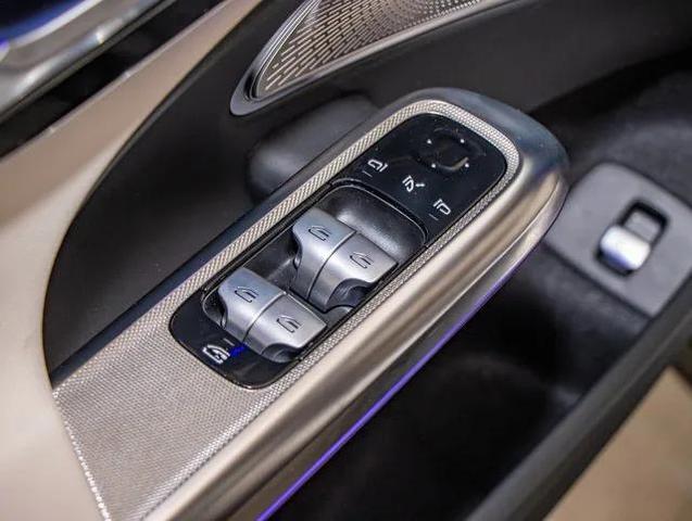 Photo of 2025 Polar White Mercedes-Benz E-Class