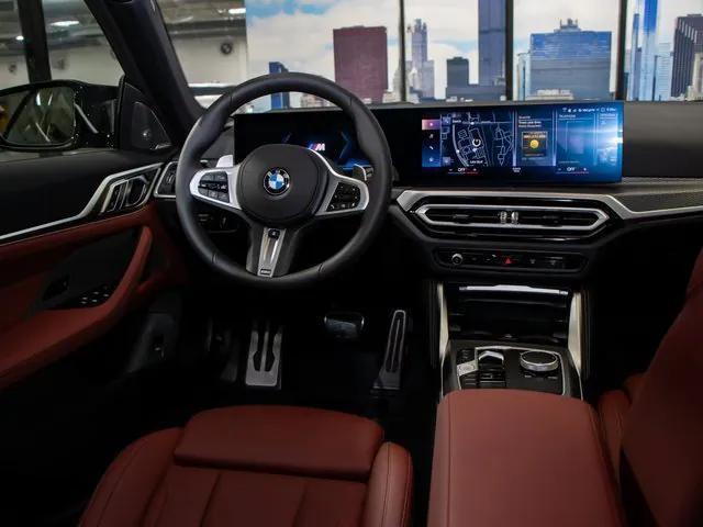 Photo of 2024 Black Sapphire BMW M440