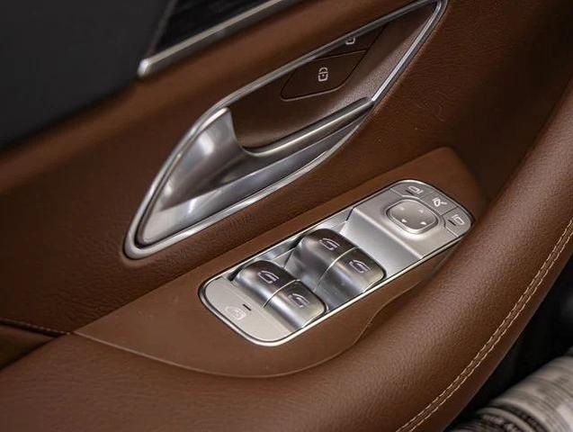 Photo of 2025 Black Mercedes-Benz GLS 450