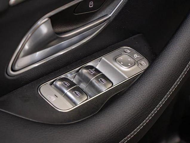 Photo of 2025 Obsidian Black Metallic Mercedes-Benz GLE 450