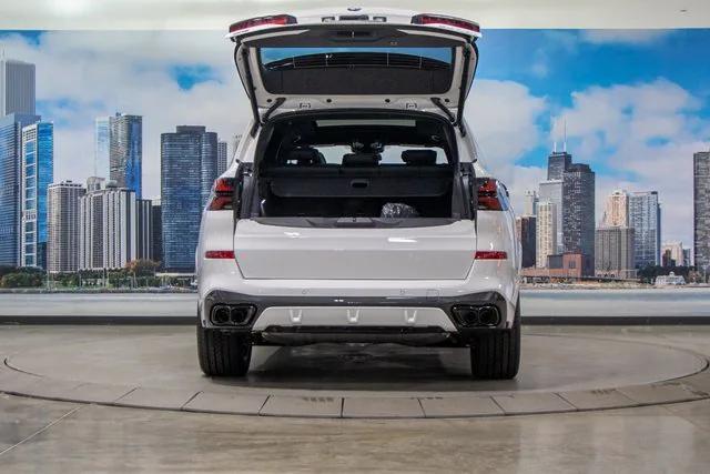 Photo of 2025 Alpine White BMW X5