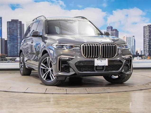 2022 BMW X7