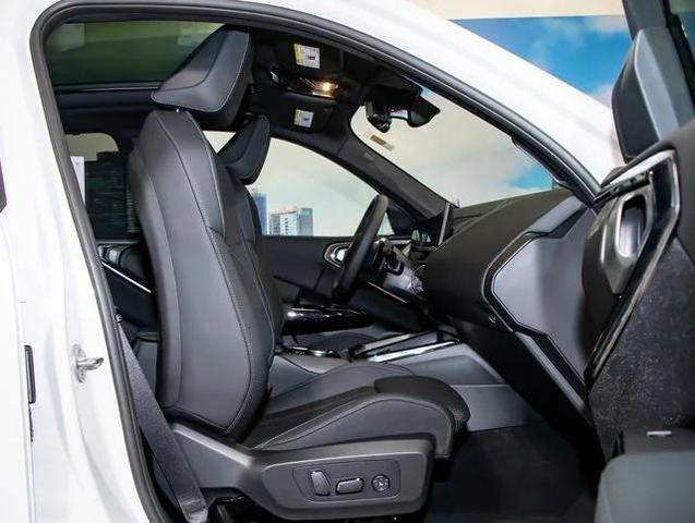 Photo of 2026 Alpine White BMW X3