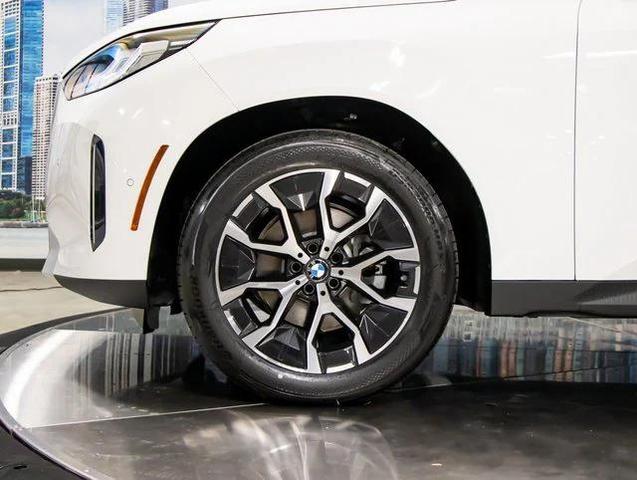 Photo of 2026 Alpine White BMW X3