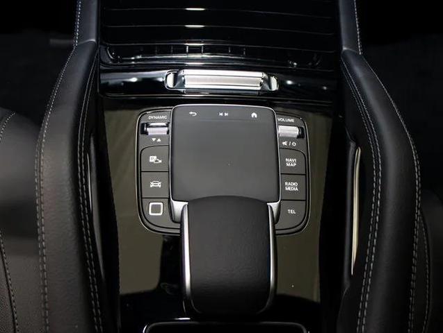 Photo of 2025 Obsidian Black Metallic Mercedes-Benz GLE 450