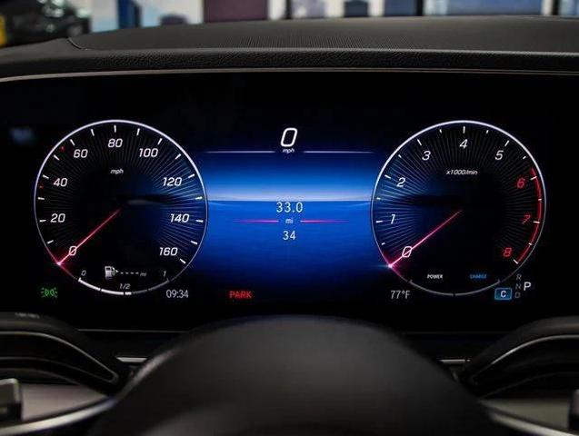 Photo of 2025 Obsidian Black Metallic Mercedes-Benz GLE 450