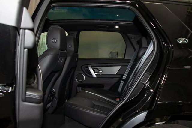 Photo of 2024 Santorini Black Land Rover Discovery Sport