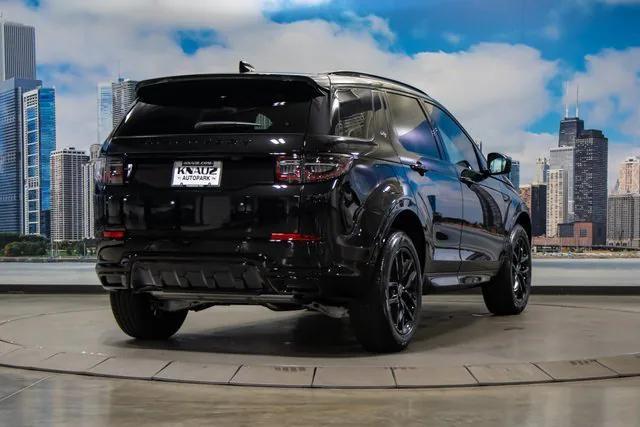 Photo of 2024 Santorini Black Land Rover Discovery Sport