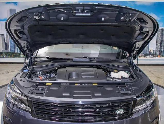Photo of 2025 Varesine Blue Land Rover Range Rover Sport