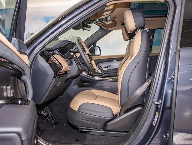 Photo of 2025 Varesine Blue Land Rover Range Rover Sport