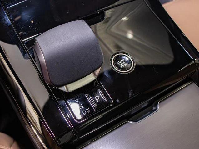 Photo of 2025 Varesine Blue Land Rover Range Rover Sport