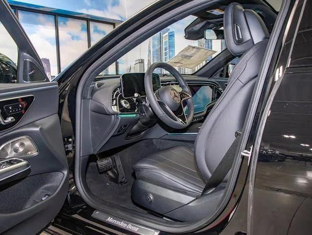 Photo of 2025 Black Mercedes-Benz E-Class