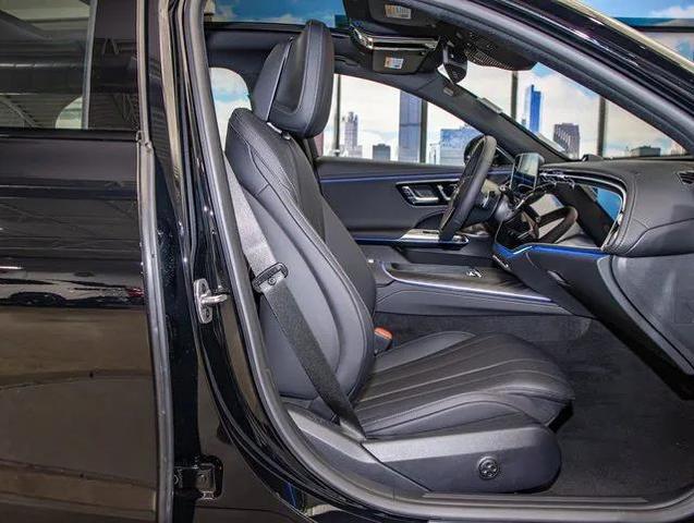 Photo of 2025 Black Mercedes-Benz E-Class
