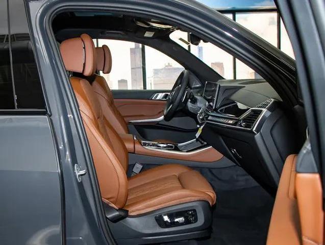 Photo of 2026 Gray Metallic BMW X5 PHEV
