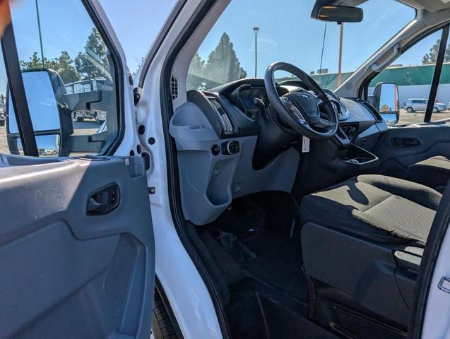 Photo of 2019 Oxford White Ford Transit-150