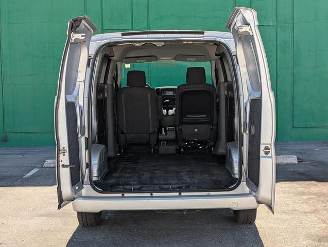 Photo of 2019 Brilliant Silver Metallic Nissan NV200