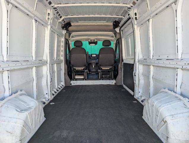 Photo of 2023 Bright White Clearcoat RAM ProMaster 2500