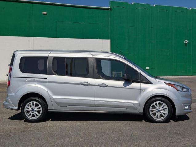Photo of 2019 Silver Ford Transit Connect