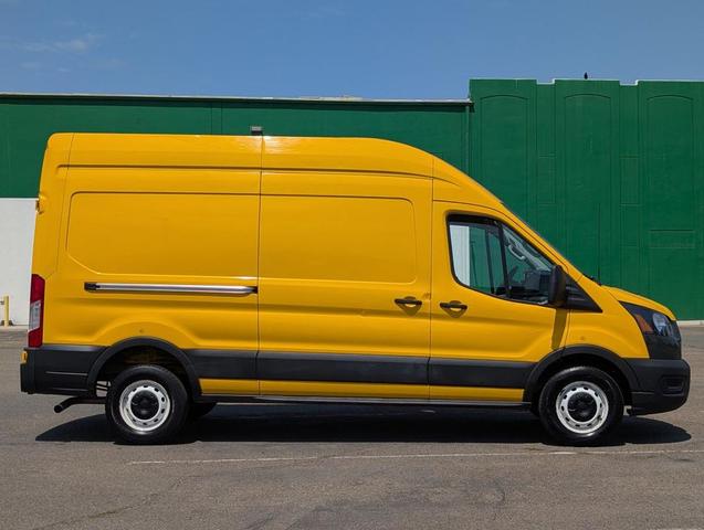 Photo of 2021 School Bus Yellow Ford Transit-250