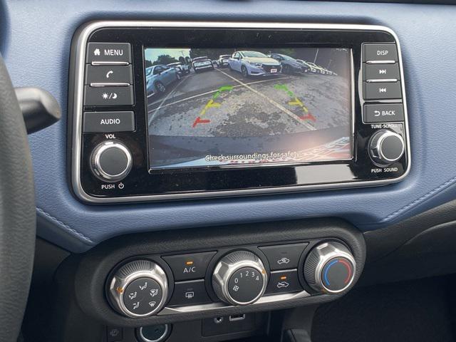 Photo of 2025 Super Black Nissan Versa