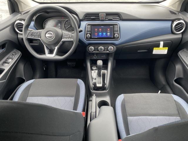 Photo of 2025 Super Black Nissan Versa