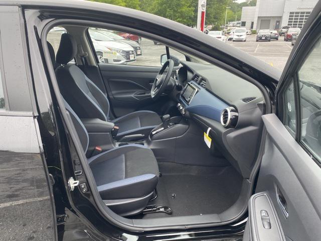 Photo of 2025 Super Black Nissan Versa