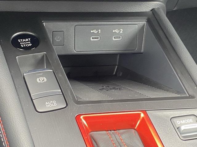 Photo of 2026 Gun Metallic Nissan Kicks
