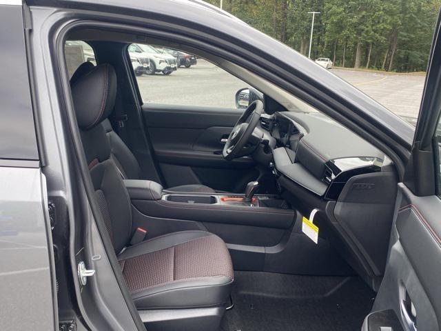 Photo of 2026 Gun Metallic Nissan Kicks