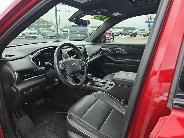 Photo of 2022 Cherry Red Tintcoat Chevrolet Traverse