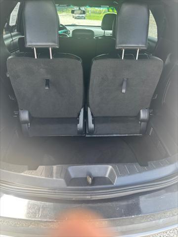 Photo of 2017 Shadow Black Ford Explorer