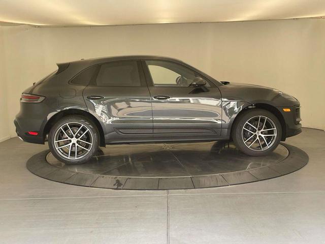 Photo of 2025 Gray Porsche Macan