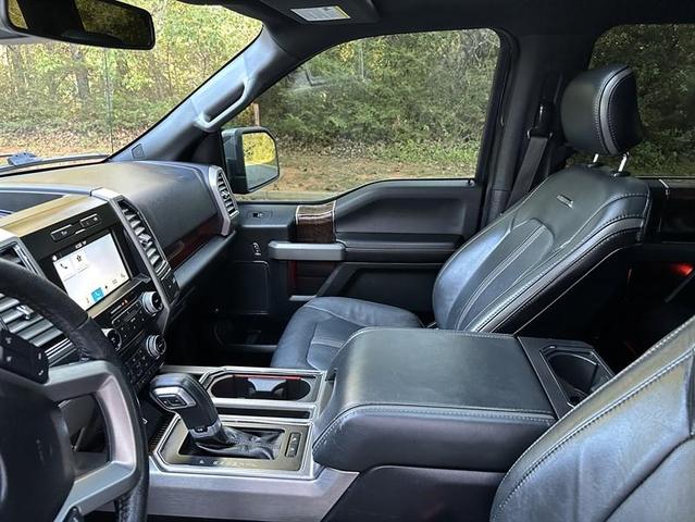 Photo of 2016 Black Ford F-150