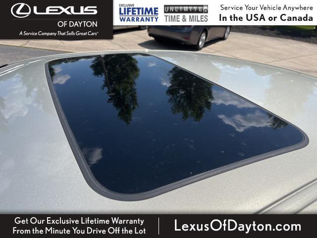 Photo of 2024 Moonbeam Beige Metallic Lexus ES 300h