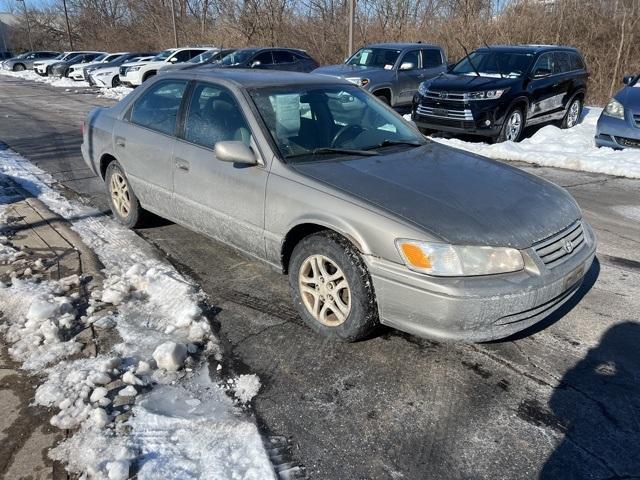 2000 Toyota Camry