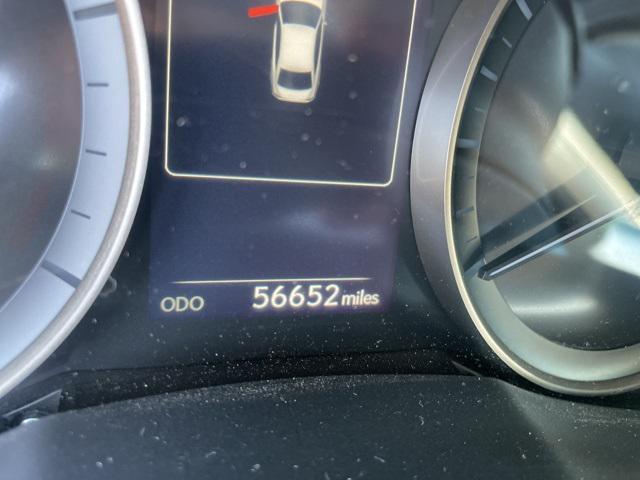 Photo of 2017 Atomic Silver Lexus ES 350