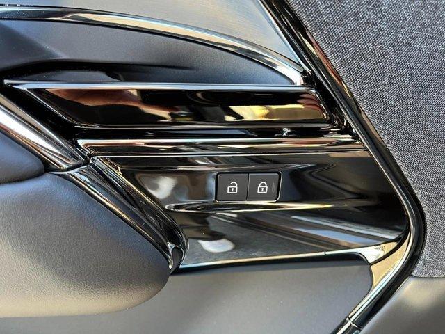 Photo of 2025 Charente Grey Land Rover Range Rover Sport
